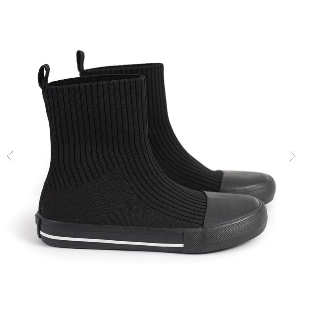 Nununu sock sneakers 2.0